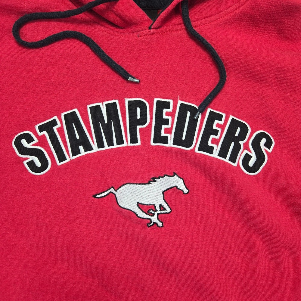 Bulletin Hoodie Stampeders Horse Graphic Red Pullover Mens Size S Fleece Sport - Picture 3 of 7